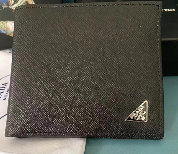 Prada Replica Anthracite Gray Saffiano leather wallet